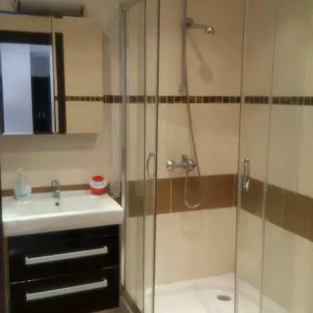 Apartment Rich