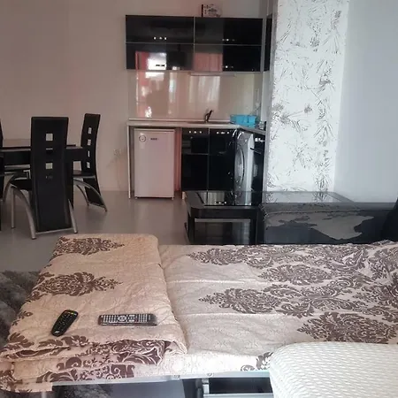 Rich Apartment